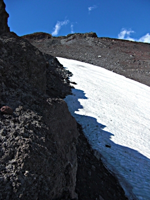 Mannenyuki snowfield